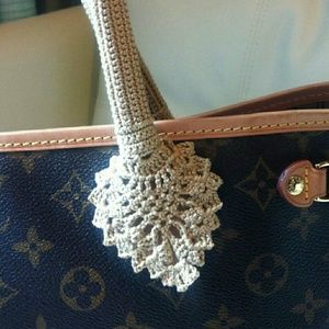 LAST ONE! Louis Vuitton Neverfull MM strap covers