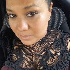 Meet your Posher, Aleida