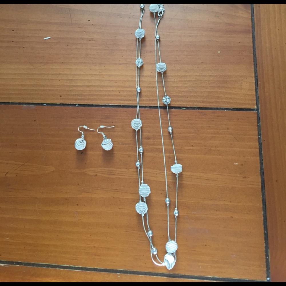 Wire Spiral Beaded Necklace and Earring Set