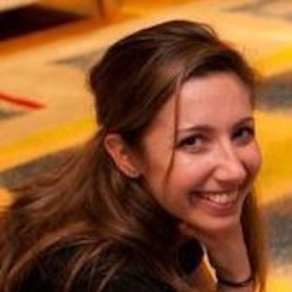 Meet your Posher, Emily