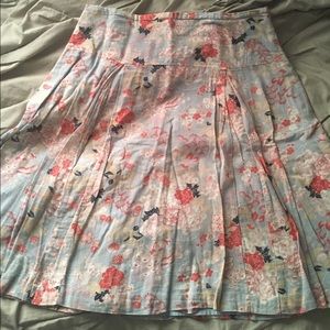 Size 4 American Eagle skirt
