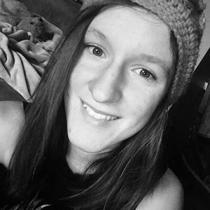 Meet your Posher, Avery