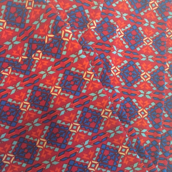 Tall and Curvy Lularoe leggings - Picture 2 of 2