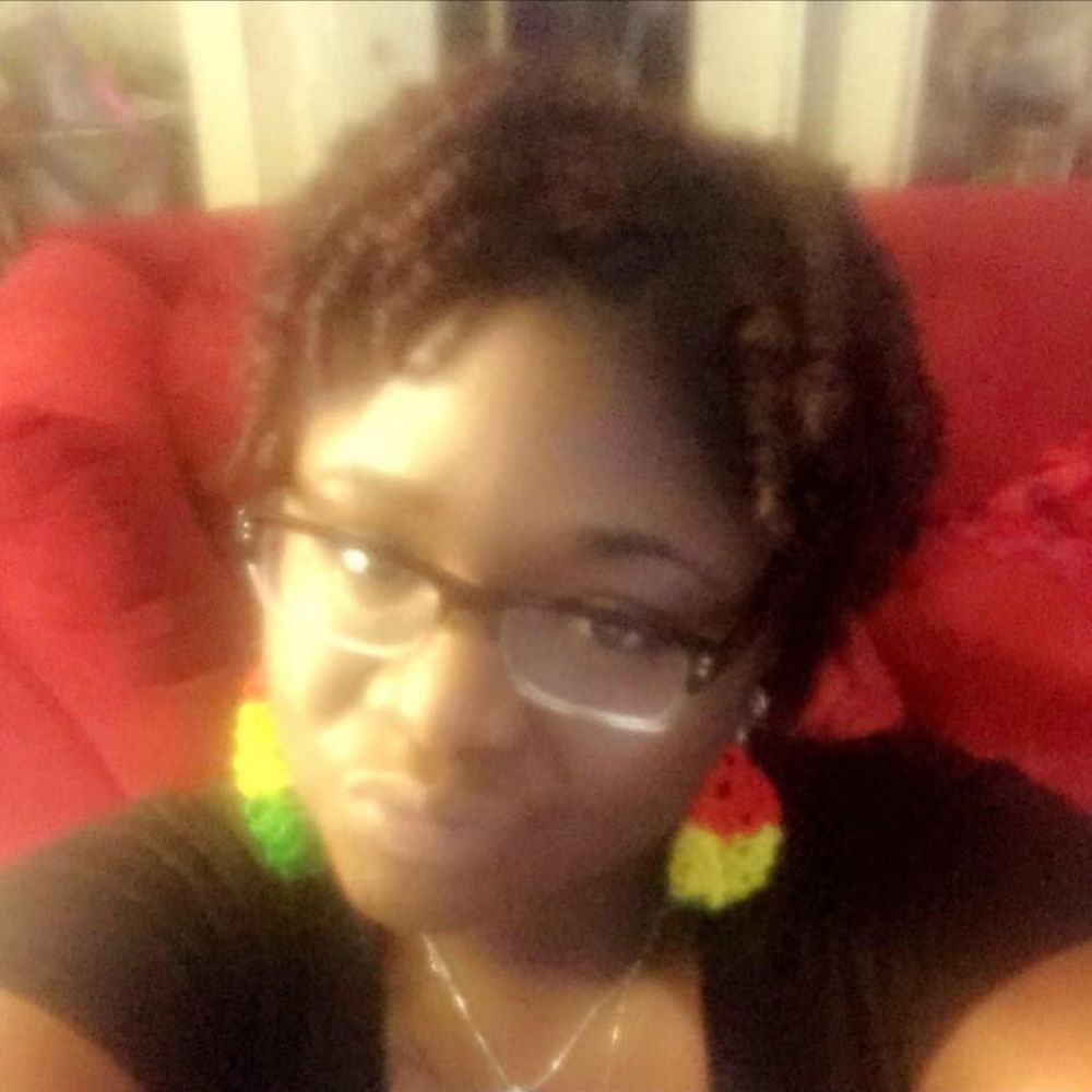 Meet your Posher, Mallory