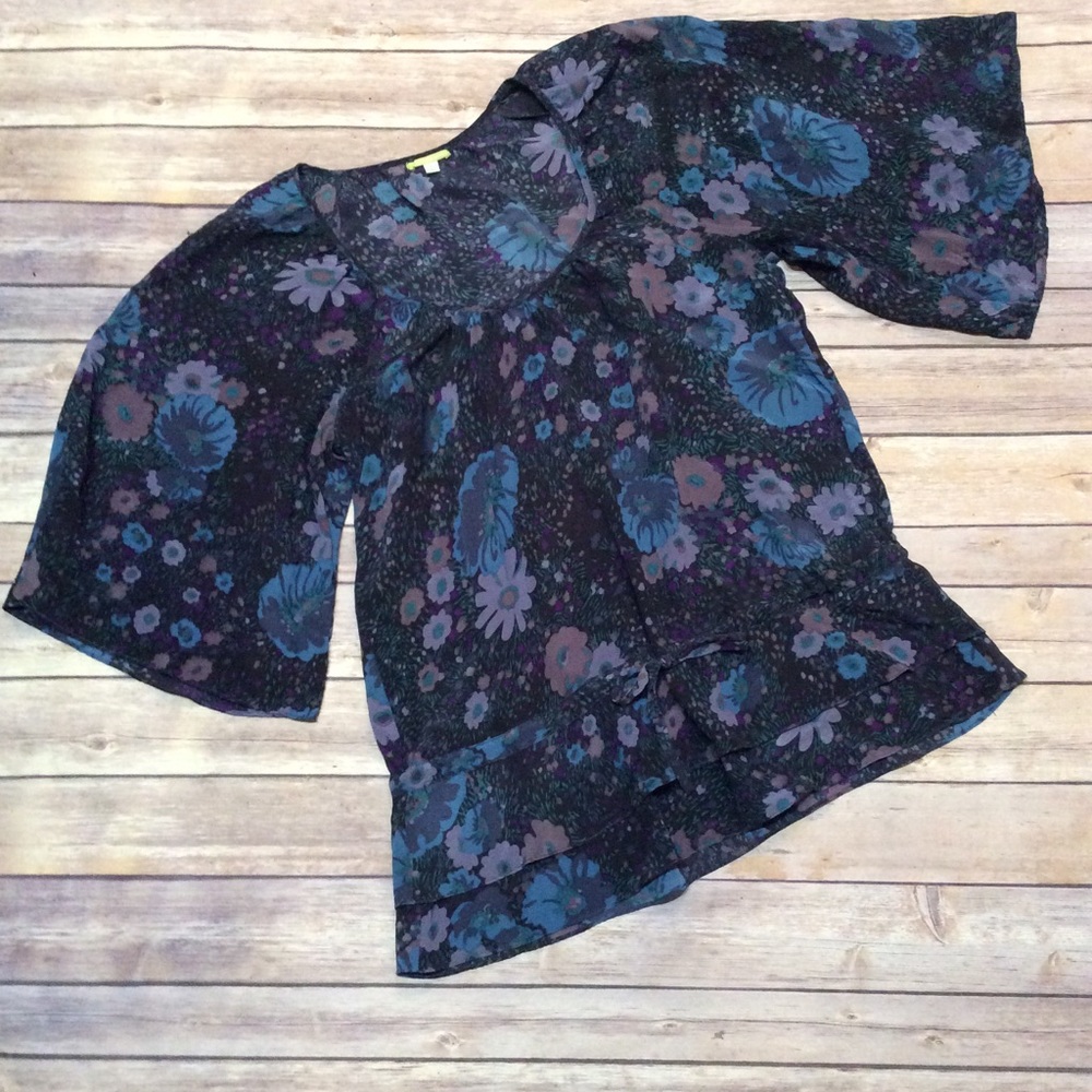 Gianni Bini Floral Top Size Small - Picture 1 of 2