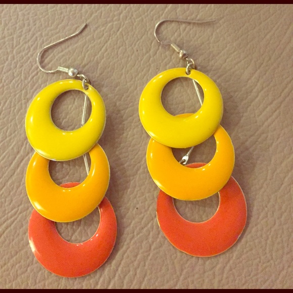 Jewelry - Earrings