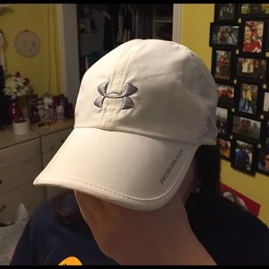 Under armor white hat