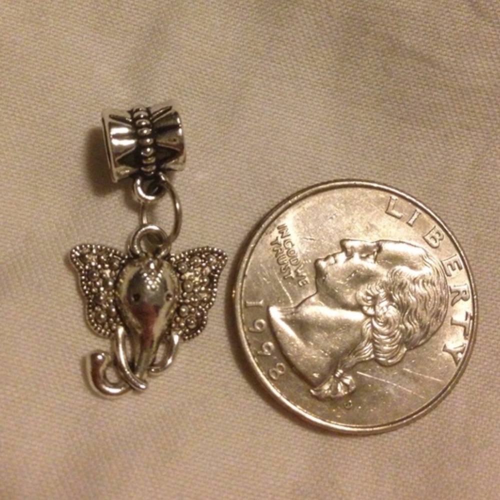 Elephant Charm - Picture 2 of 3