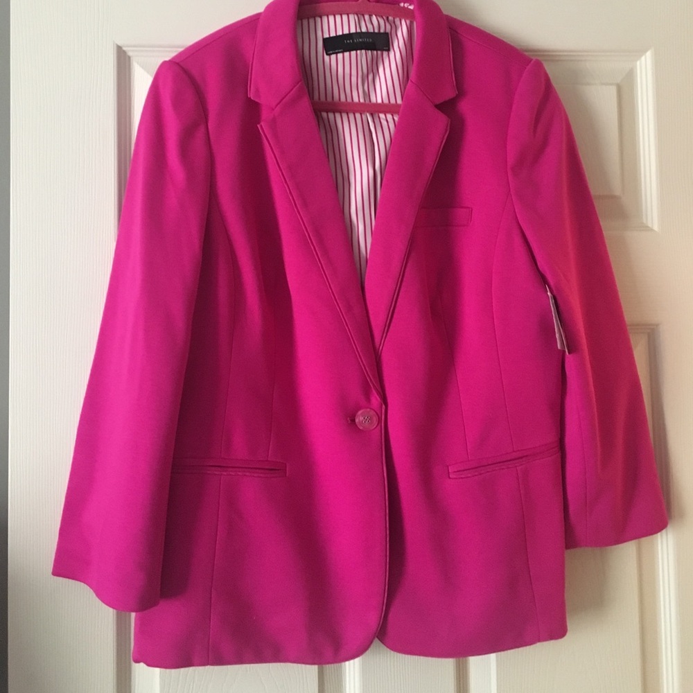 The Limited Pink Jacket New with Tags Size Large