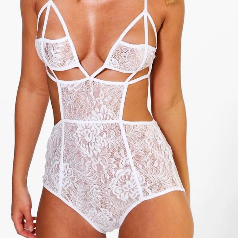 Lace Bodysuits - Picture 3 of 3