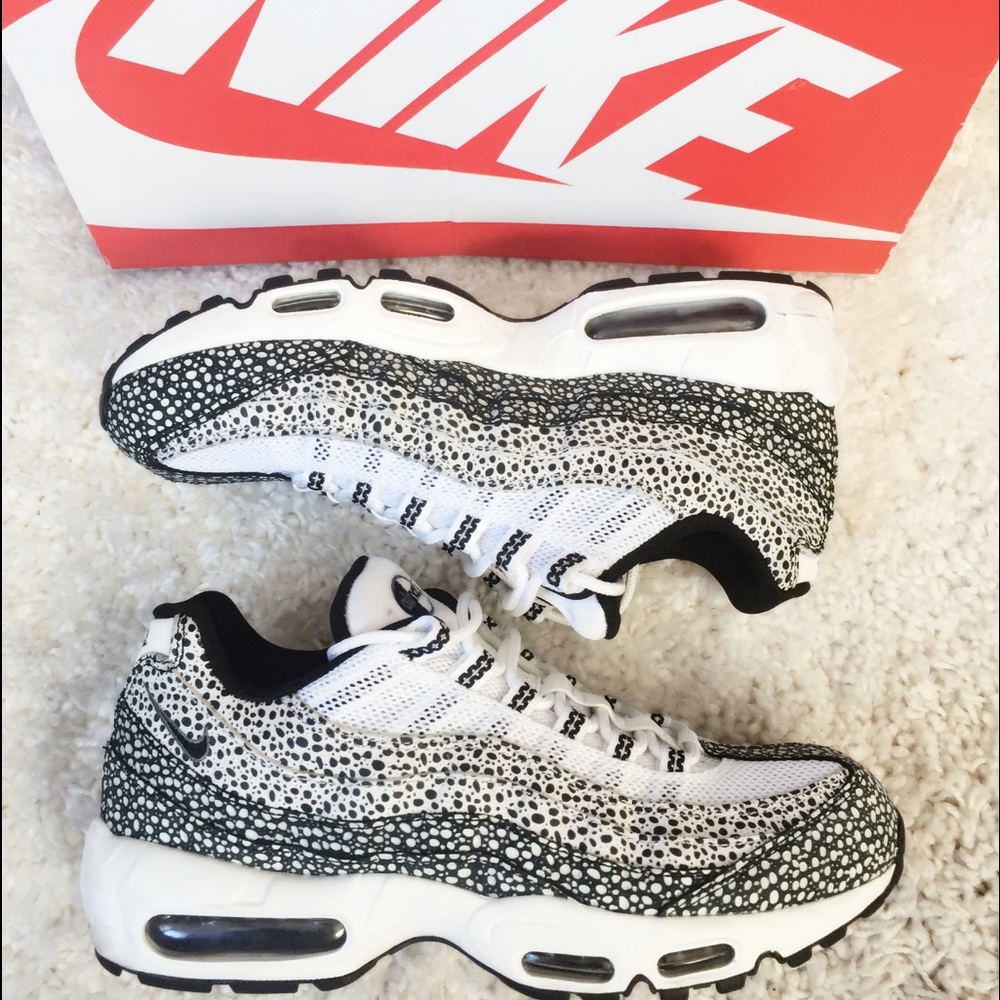 AUTHENTIC Limited Nike AirMax 95