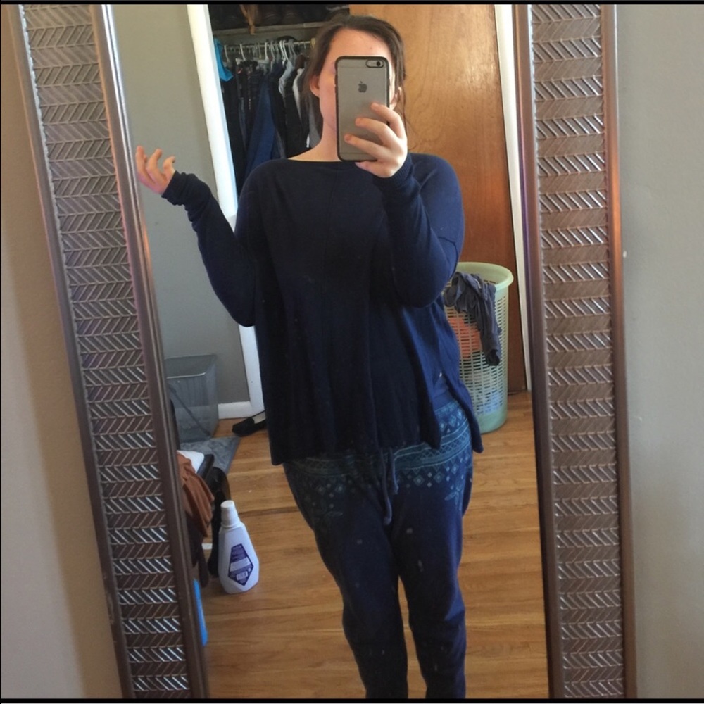 Navy oversized flowy long sleeved shir