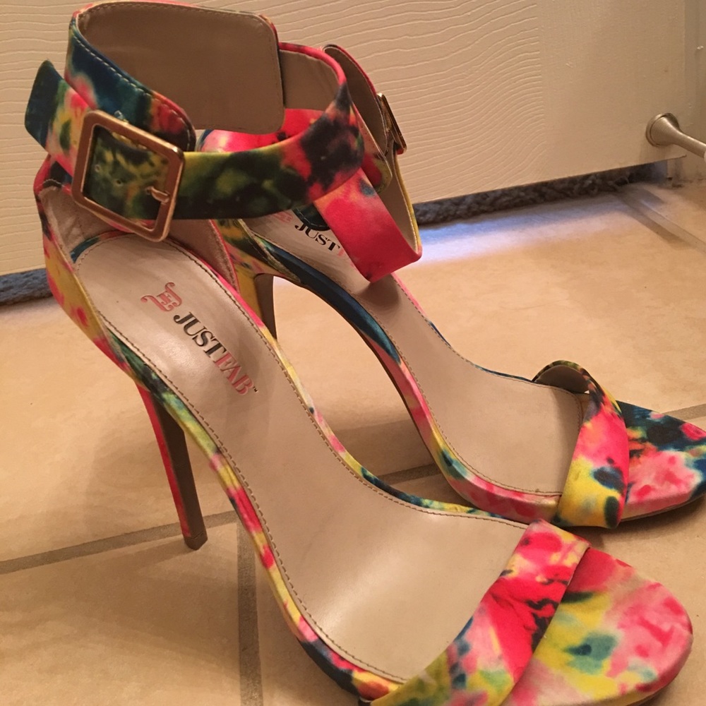 JustFab floral high heel shoes