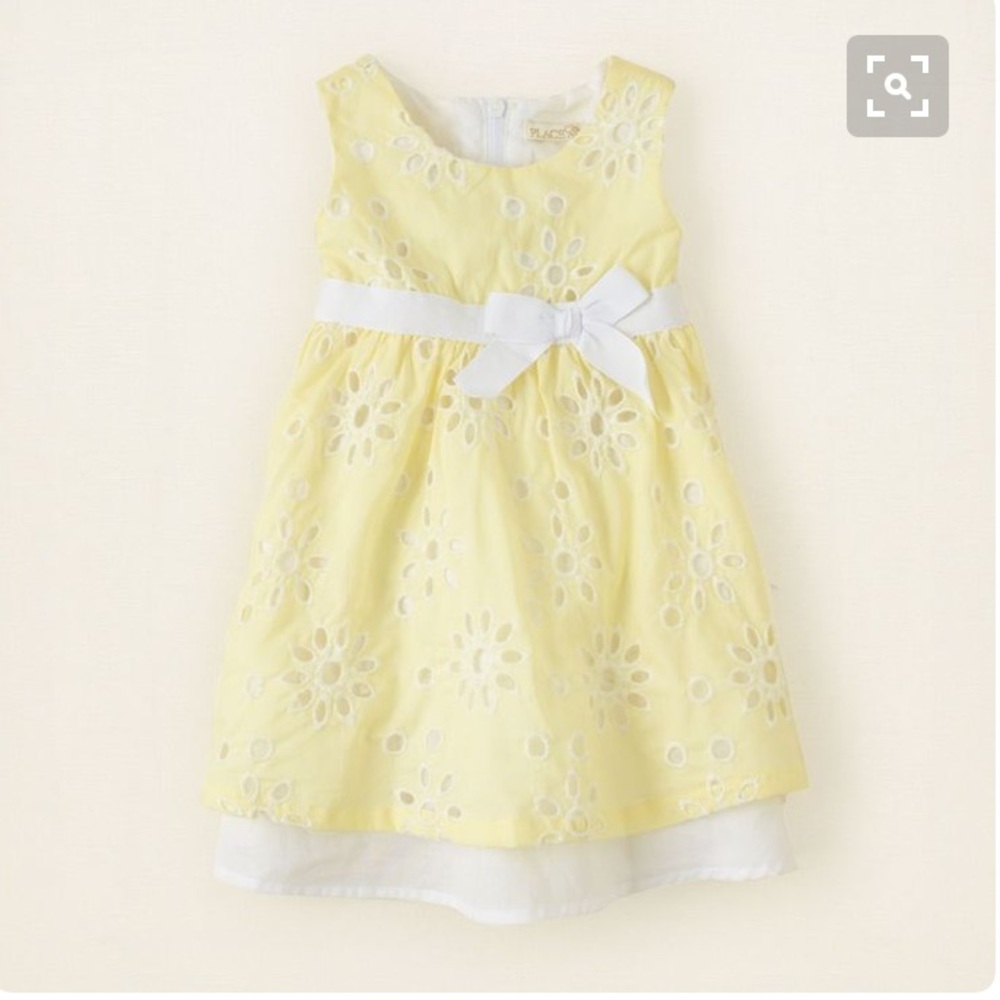 🔴SOLD🔴 🎉Host Pick🎉 Children's Yellow Dress - Picture 1 of 4