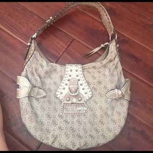 Guess 💯 Authentic Shoulder Bag
