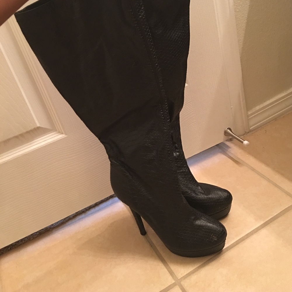 Black knee high boots