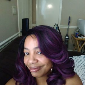 Meet your Posher, Jatonia