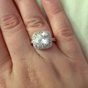 Lia Sophia ring 💍