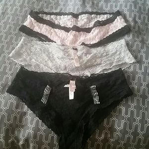 Never worn Victoria's Secret The Lacie