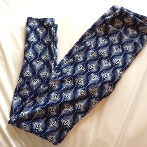 Navy peacock LuLaRoe leggings NWOT