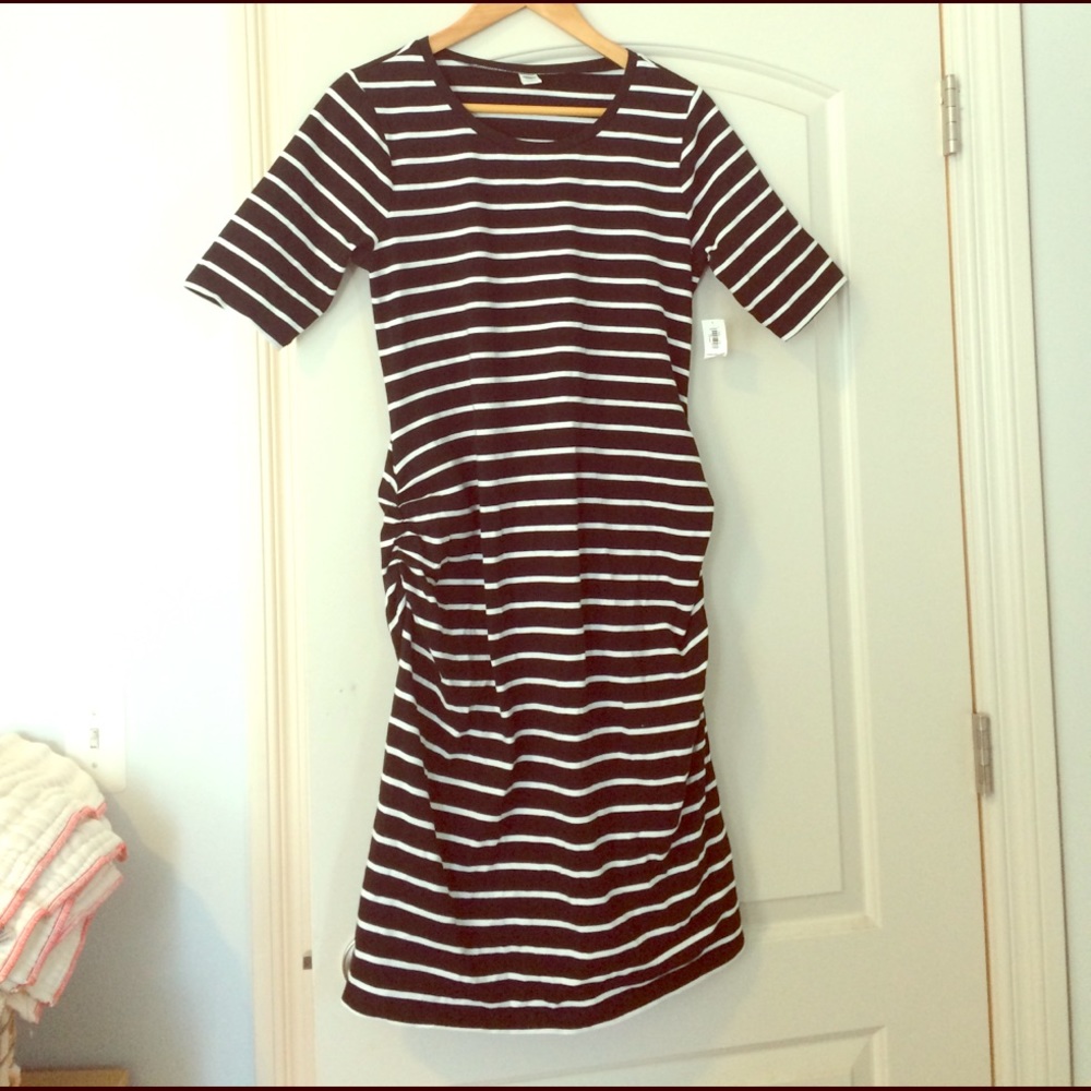 Striped maternity dress with rucching