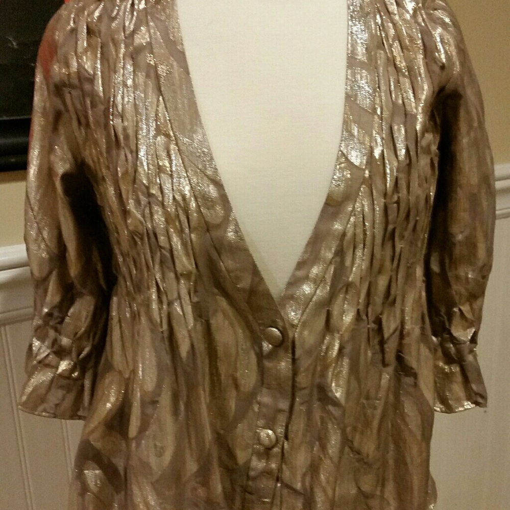 Gold metallic thread silk top