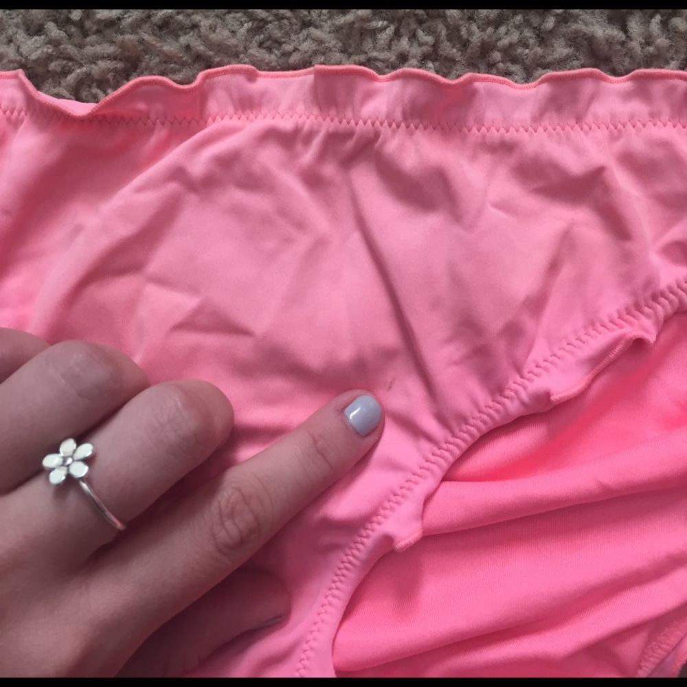 VS Bikini Set - Picture 3 of 4