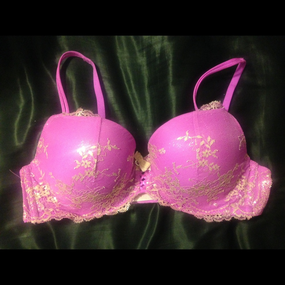 Victoria Secret Padded Demi Bra size 34 C