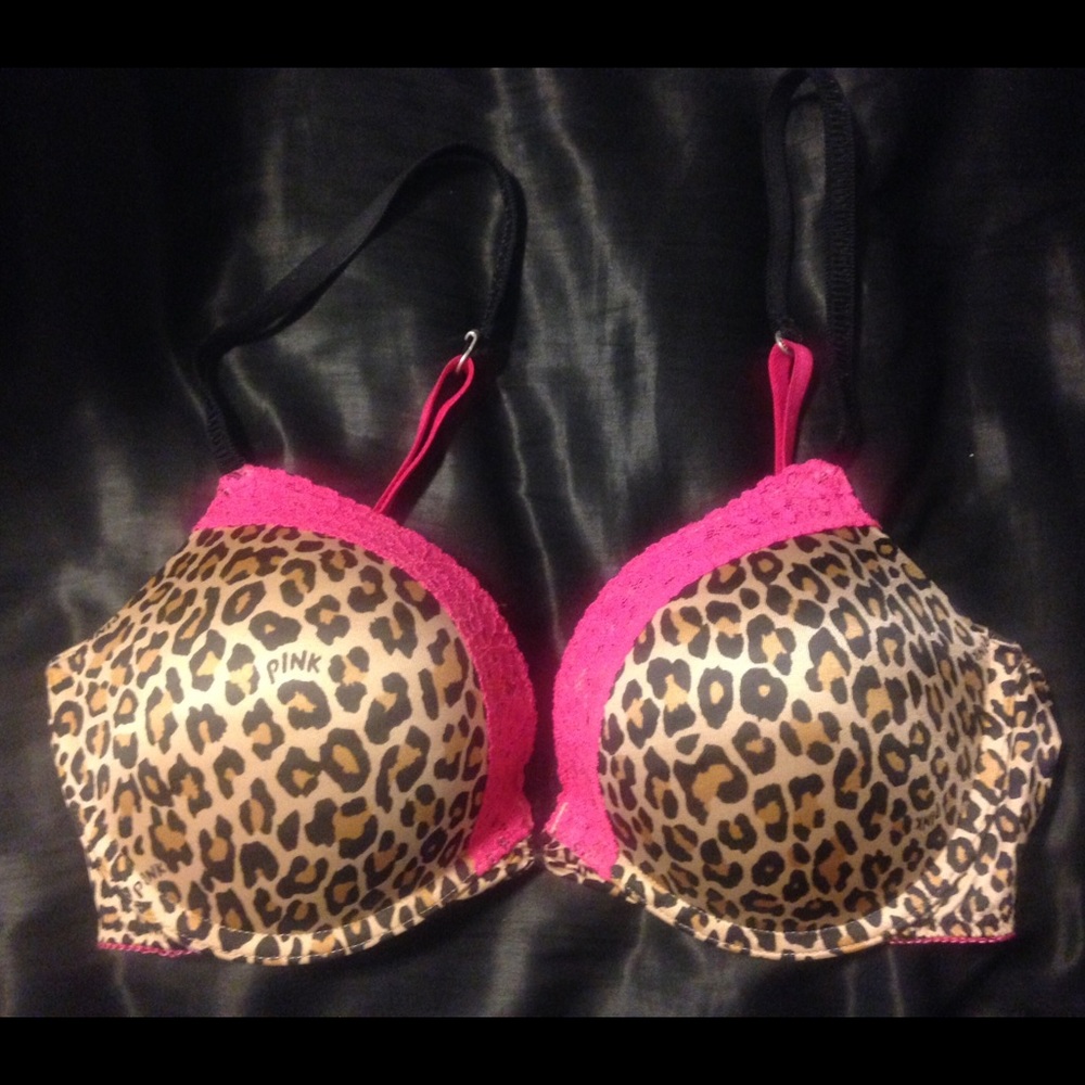 Victoria Secret Pink Ultimate Push Up Bra Size 34C