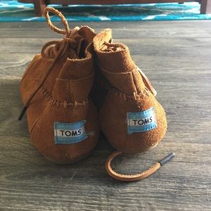 Toms booties