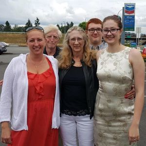 Meet your Posher, Leah