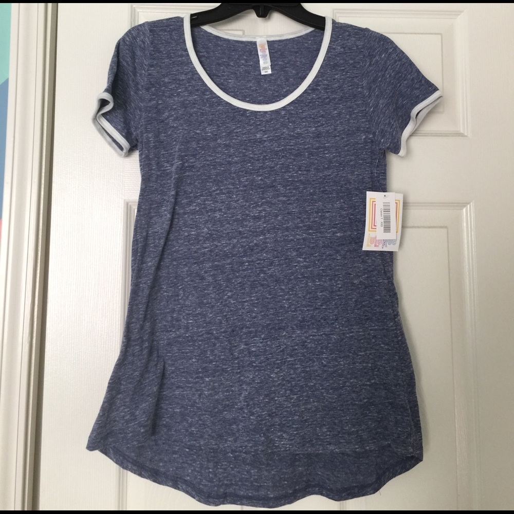 NWT Lularoe Classic tee xxs
