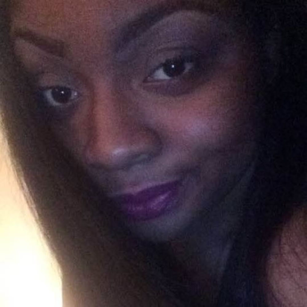 Meet your Posher, Isis