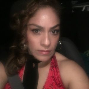 Meet your Posher, Araceli