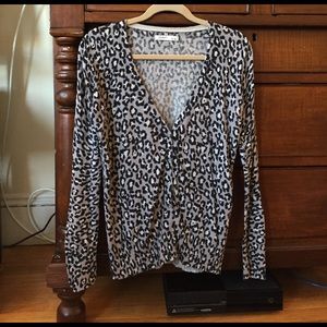 Old Navy Black and Grey Leopard Cardigan
