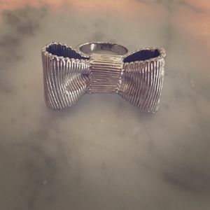 Kate Spade Cocktail Ring, ribbed bow, size 7