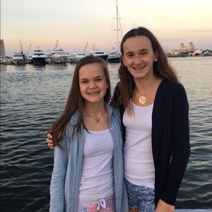 Meet your Posher, Lily