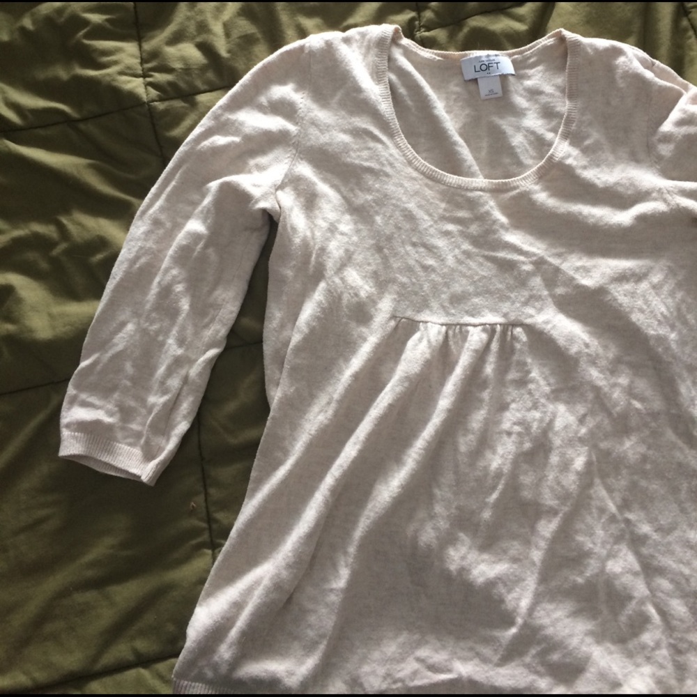3/4 length sleeve, light tan top