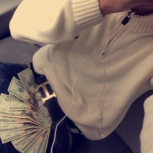 Meet your Posher, Zay