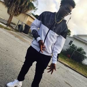 Meet your Posher, Cj