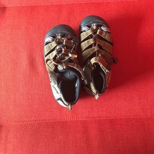 Kids Brown Keen Sandals