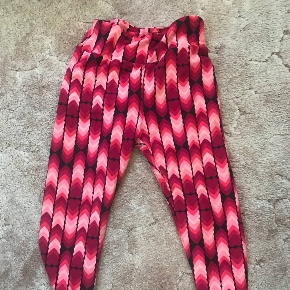 Lularoe Valentine's leggings OS