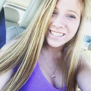 Meet your Posher, Laurel