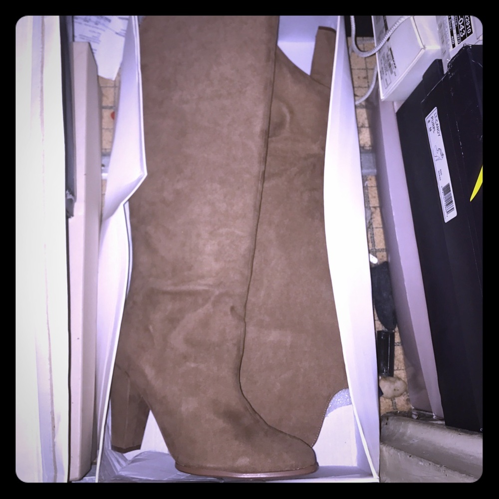 Tall boots size 9
