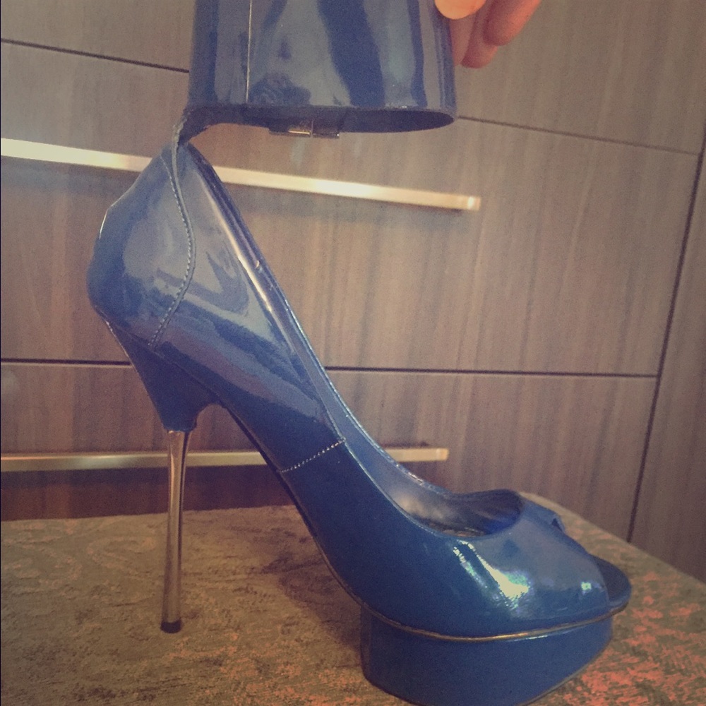 Bebe patent leather platform pumps