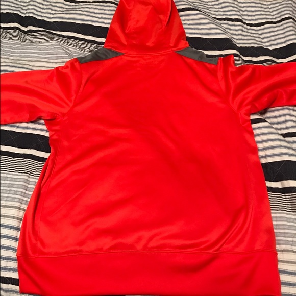 Nike therma-fit hoodie - Picture 3 of 4