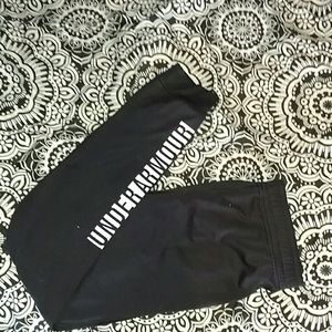 Under armour sweats  (thin)