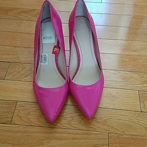 Bcbg patent leather pumps