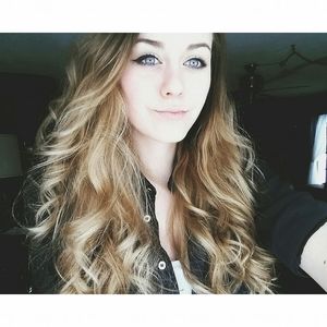 Meet your Posher, Alena