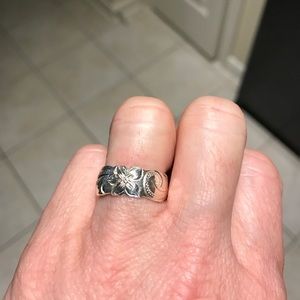 Sterling silver band sz 7